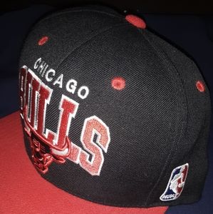 Chicago Bulls Snapback Cap Hat NWOT